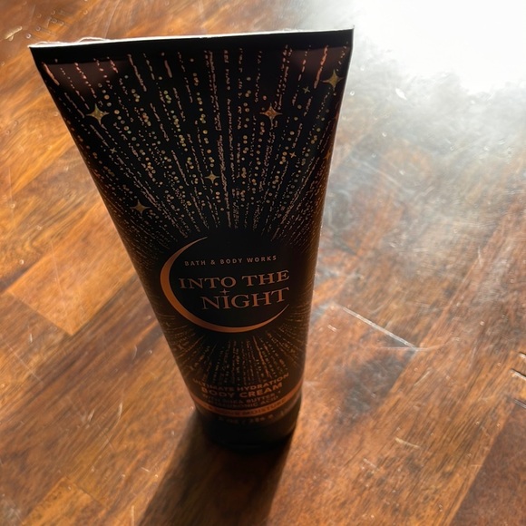 Bath & Body Works Other - - Woman’s bath& bodywork’s body cream